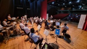 Banda Municipal de Americana faz tributo às raízes sertanejas em show especial no Teatro Lulu Benencase