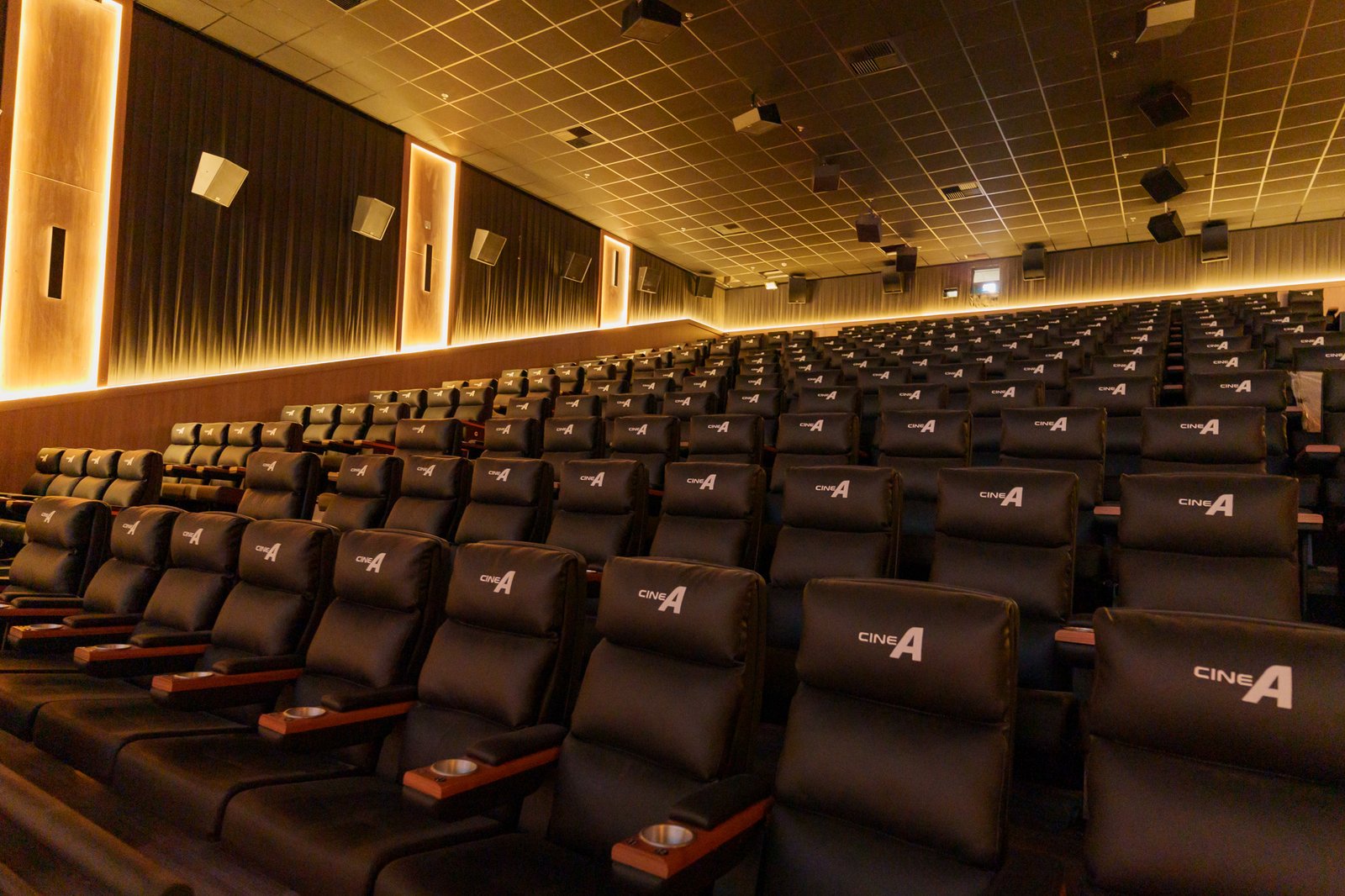 Cine A abre processo seletivo para profissionais atuarem no Americana Shopping