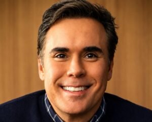 “Deputado da vida real Denis Andia fala da experiência de conhecer nossas cidades