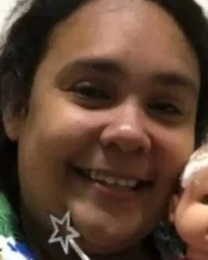 Mulher de 38 anos que fingia ser adolescente de 12 passará por exame de sanidade mental