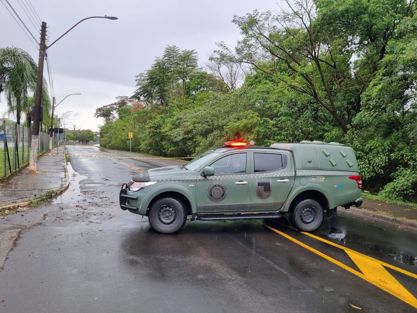 Chuva acumulada de 54 milímetros em sete horas provoca pontos de alagamento em Americana