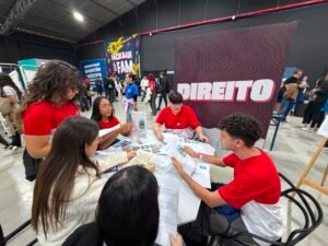 Mais de 5 mil estudantes devem passar pela FAM durante o Faculdade Aberta