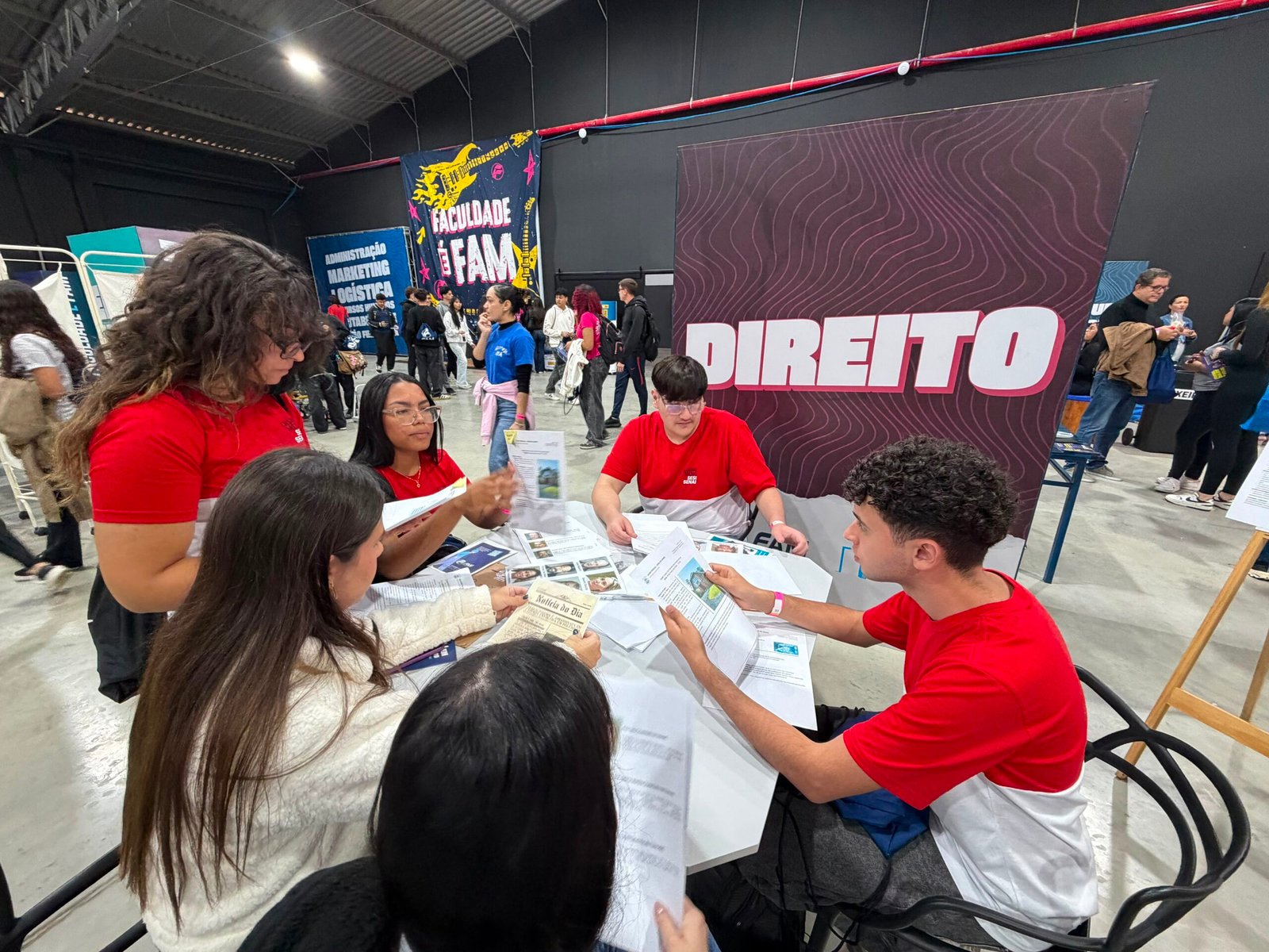 Mais de 5 mil estudantes devem passar pela FAM durante o Faculdade Aberta