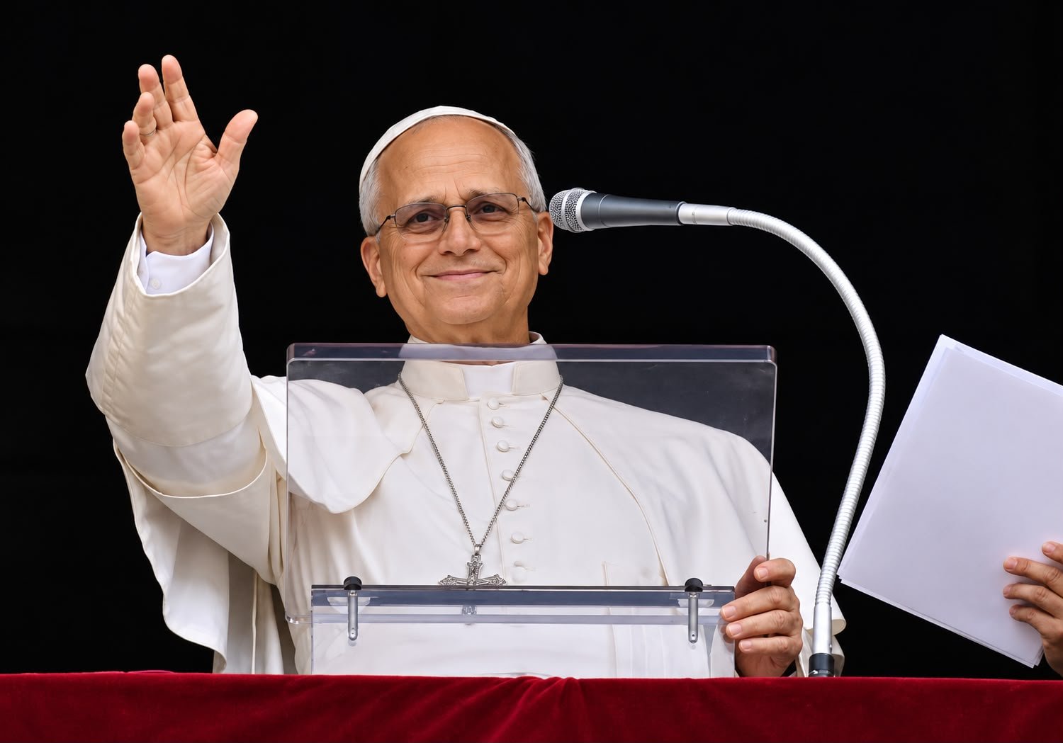 Papa Leão XIV não precisará de novos tratamentos contra câncer de pulmão